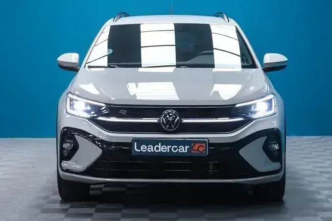 Usado VW Taigo R-line 110 CV (80 kW) 2023 Gris SUV