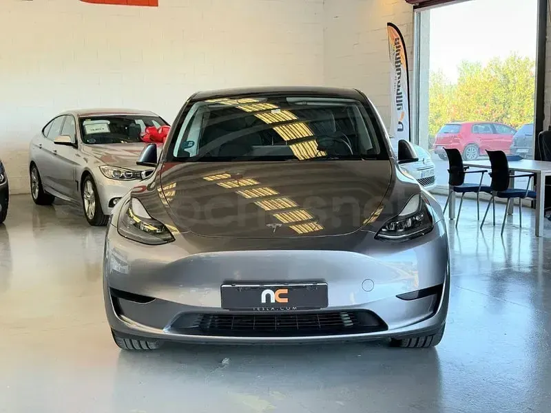 Usado Tesla Model Y RWD 250 kW (340 CV) 2024 Eléctrico SUV