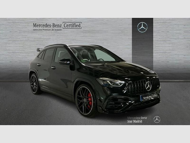 Nuevo Mercedes GLA45 AMG AMG 421 CV (309 kW) 2025 Negro cosmos (metalizado) SUV