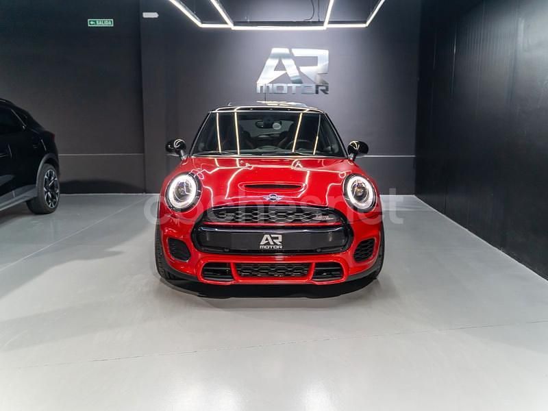 Usado Mini John Cooper Works 231 CV (169 kW) 2018 Rojo Utilitario