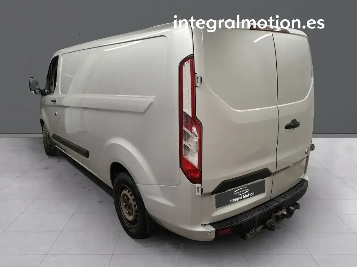 Usado Ford Transit Custom Trend 130 CV (95 kW) 2021 Gris Berlina
