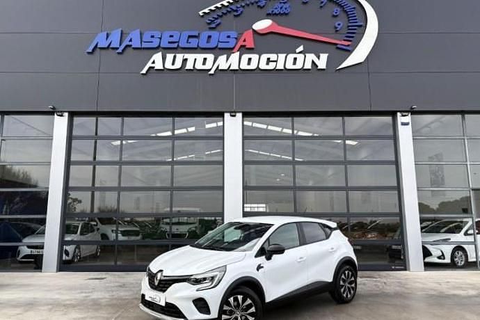 Usado 2023 Renault Captur Evolution SUV | 17.490 € (Precio justo) - Imagen 1/4