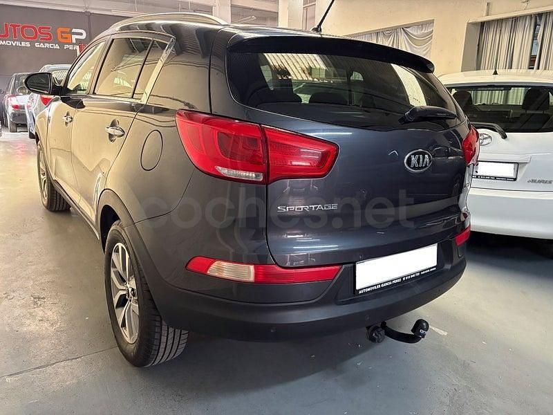 Usado Kia Sportage 115 CV (84 kW) 2014 Gris / plata SUV