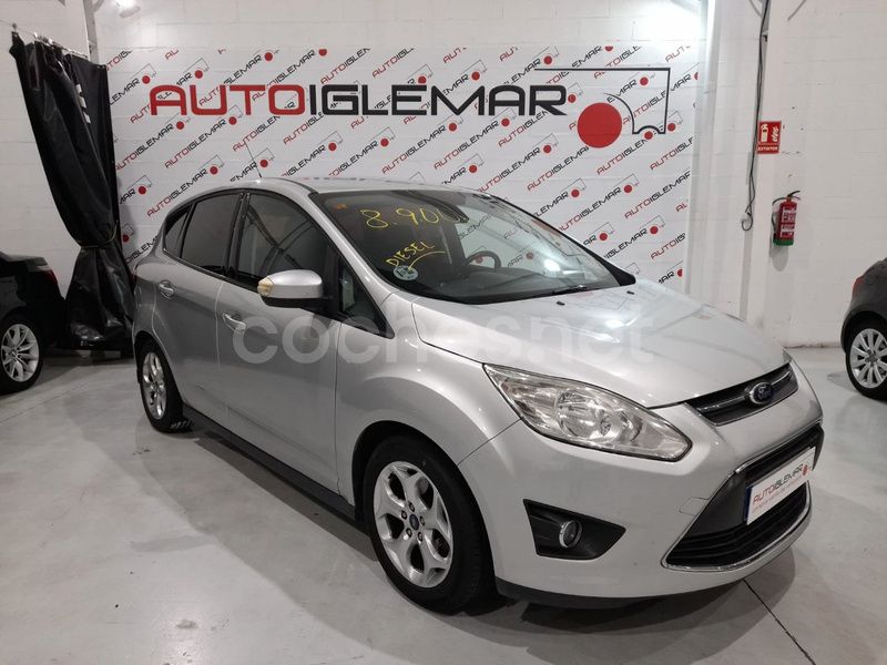 Gris / plata Usado 2013 Ford C-MAX Trend Monovolumen | 7900 € (Un poco caro) - Imagen 1/4