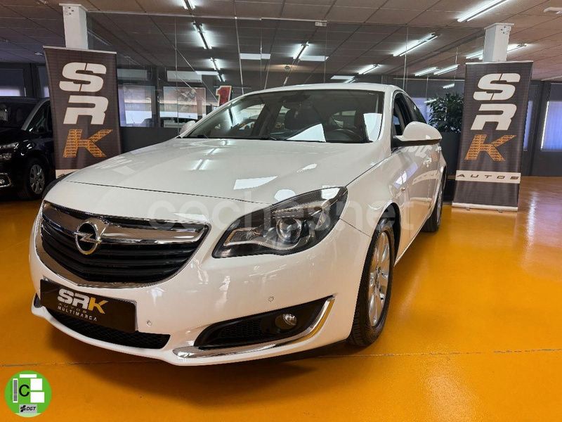 Blanco Usado 2016 Opel Insignia Selective Berlina | 10.750 € (Precio justo) - Imagen 1/4