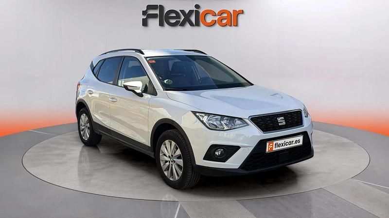 Usado Seat Arona Ecomotive 95 CV (69 kW) 2019 Blanco SUV