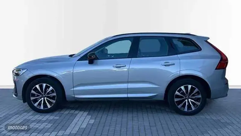 Usado Volvo XC60 Plus 2024 Plateado SUV