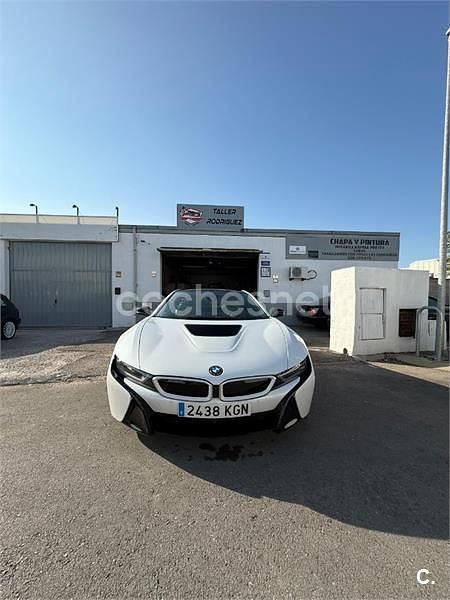 Usado BMW i8 362 CV (266 kW) 2014 Blanco Coupe