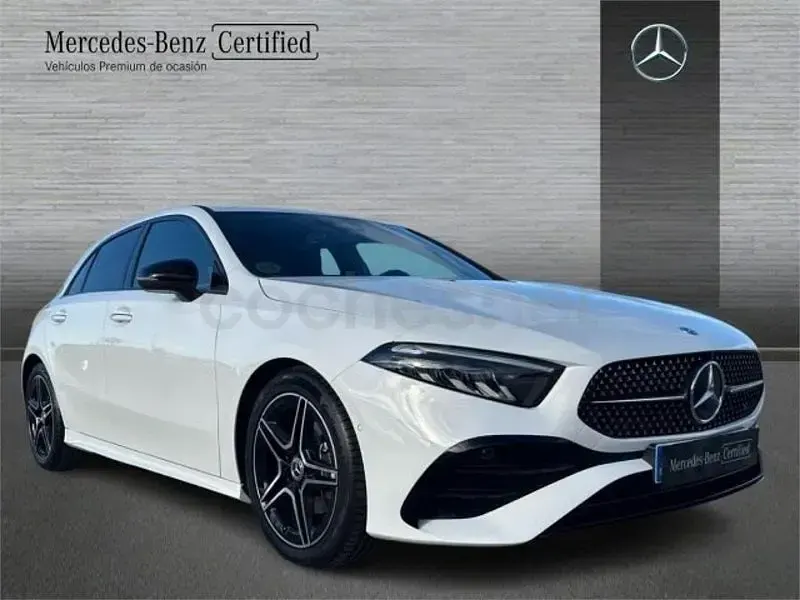 Usado Mercedes A200 150 CV (110 kW) 2025 Blanco Berlina