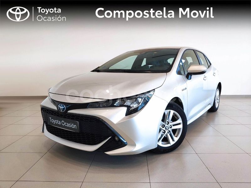 Gris / plata Usado 2021 Toyota Corolla Active Berlina | 19.900 € (Precio justo) - Imagen 1/4
