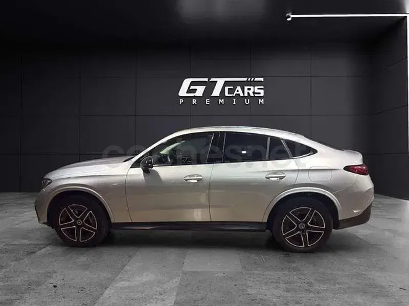 Usado Mercedes GLC300e 313 CV (230 kW) 2024 Gris / plata SUV