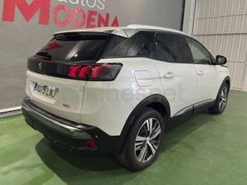 Usado Peugeot 3008 Allure 131 CV (96 kW) 2021 Blanco SUV