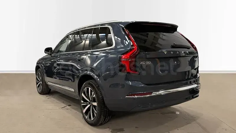Usado Volvo XC90 Core 455 CV (334 kW) 2025 Azul SUV