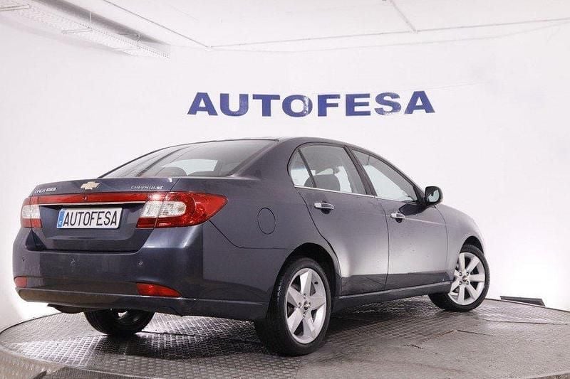 Usado Chevrolet Epica 150 CV (110 kW) 2008 Gris Berlina