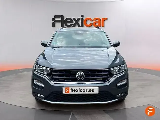 Usado VW T-Roc Advance 110 CV (80 kW) 2021 Gris SUV