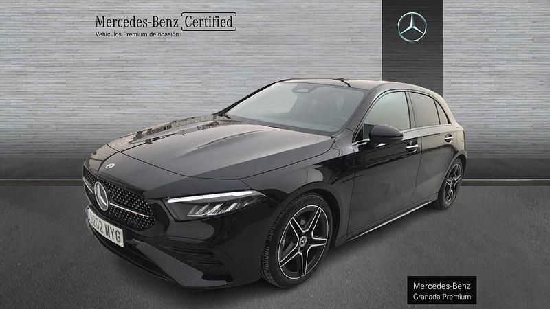 Usado Mercedes A200 150 CV (110 kW) 2025 Negro Berlina