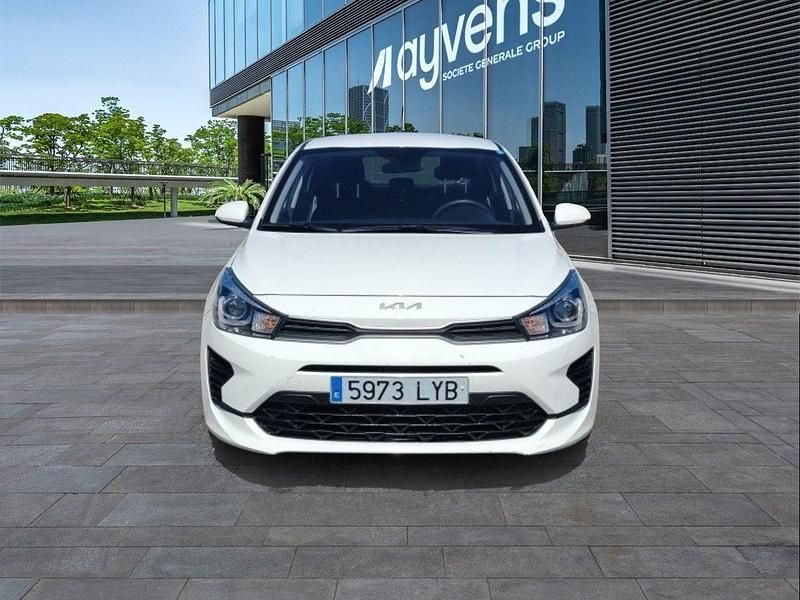 Usado Kia Rio 100 CV (73 kW) 2022 Blanco