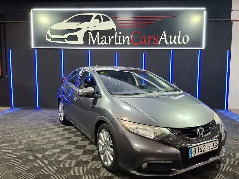 Usado Honda Civic Sport 142 CV (104 kW) 2012 Gris / plata Berlina