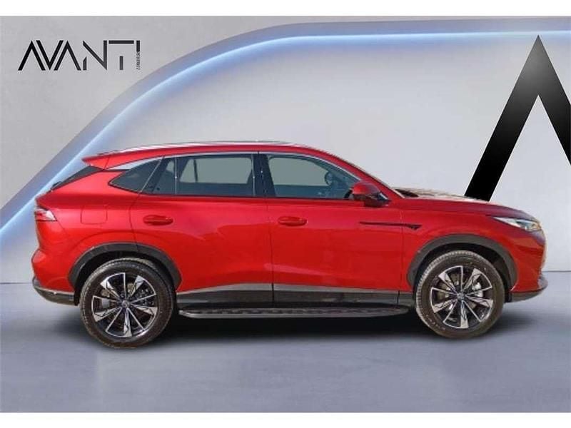 Käytetty MG EHS Luxury 339 HP (249 kW) 2025 Katumaasturi
