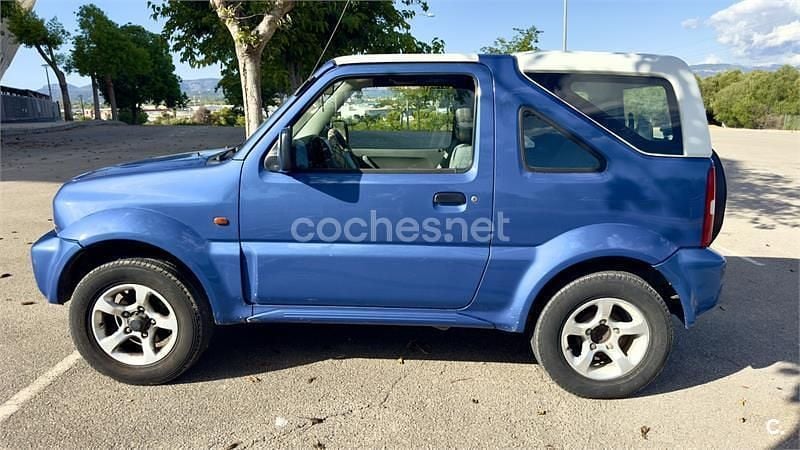 Usado Suzuki Jimny 80 CV (58 kW) 2003 Azul SUV