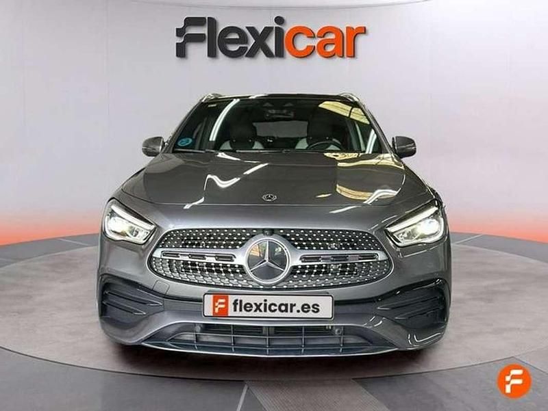Usado Mercedes GLA200 163 CV (119 kW) 2020 Amarillo SUV