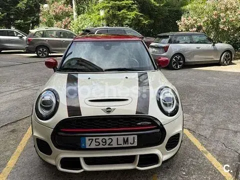 Usado Mini John Cooper Works 231 CV (169 kW) 2021 Blanco Utilitario
