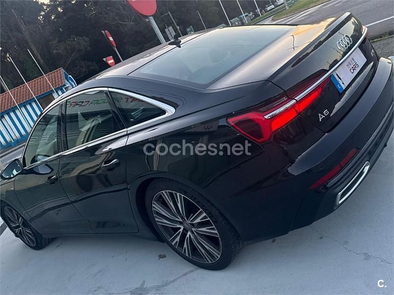Usado Audi A6 218 CV (160 kW) 2019 Negro Berlina