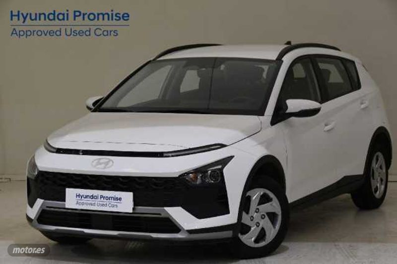 Atlas white Usado 2024 Hyundai Bayon SUV | 19.500 € (Caro) - Imagen 1/4