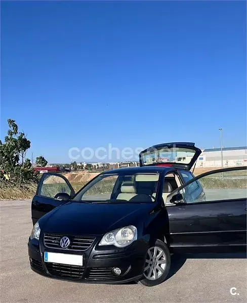 Usado VW Polo Edition 100 CV (73 kW) 2006 Negro Utilitario