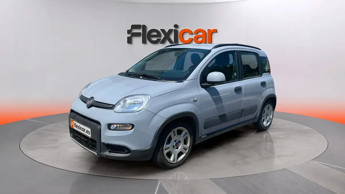 Usado Fiat Panda Cross Cross 71 CV (52 kW) 2023 Gris Utilitario