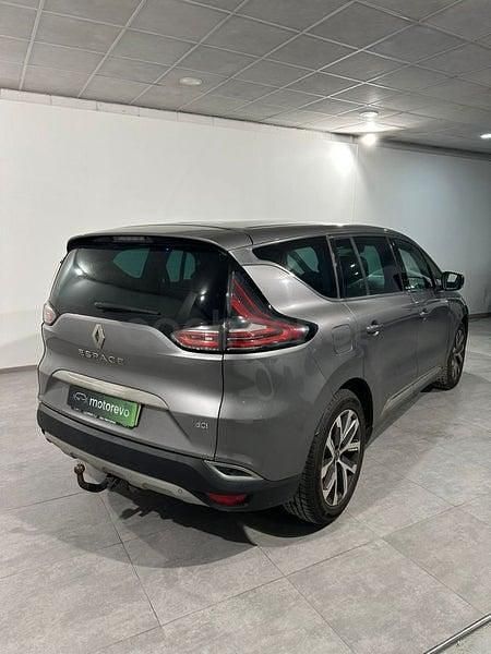Usado Renault Espace Zen 160 CV (117 kW) 2016 Gris / plata Monovolumen