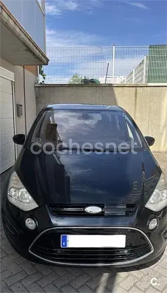 Usado Ford S-MAX Titanium 140 CV (102 kW) 2010 Negro Monovolumen
