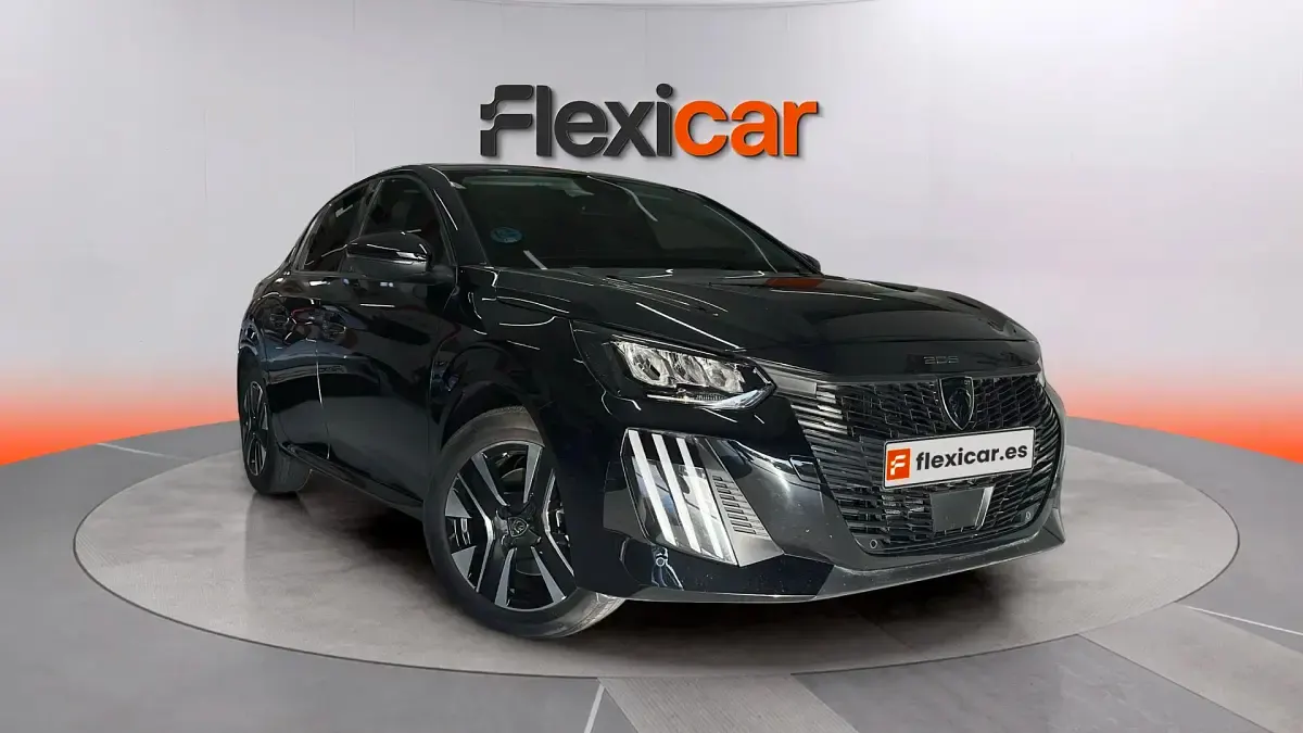 Usado Peugeot 208 Allure 101 CV (74 kW) 2025 Utilitario
