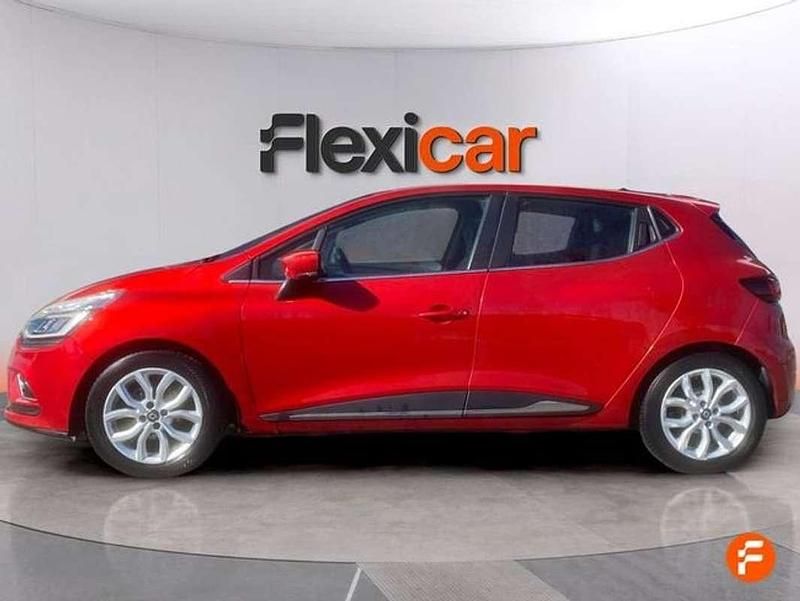 Usado Renault Clio IV LIMITED 90 CV (66 kW) 2017 Rojo Utilitario