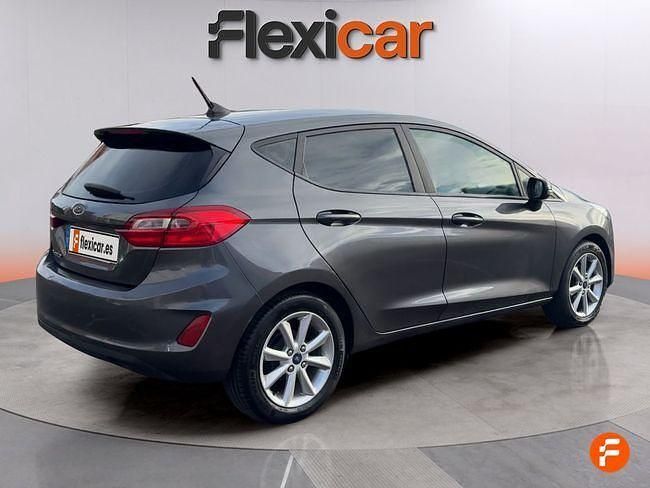 Usado Ford Fiesta Trend 95 CV (69 kW) 2021 Gris Utilitario