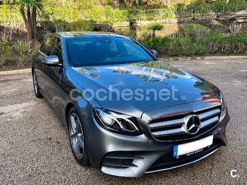 Usado Mercedes E220 194 CV (142 kW) 2020 Gris / plata Berlina