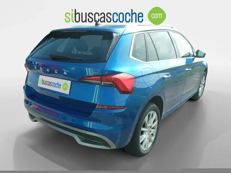 Usado Skoda Kamiq Ambition 110 CV (80 kW) 2023 Azul SUV