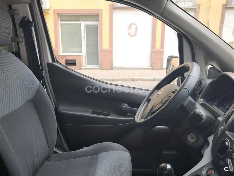 Begagnad Nissan NV200 Comfort 90 HK (66 kW) 2016 Vit Minibuss