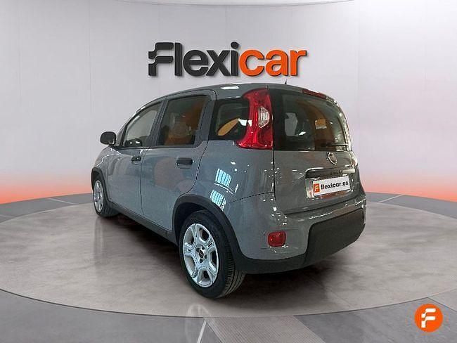 Usado Fiat Panda 70 CV (51 kW) 2023 Gris Utilitario