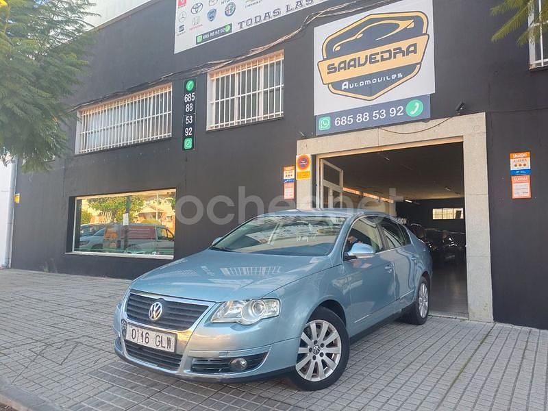 Azul Usado 2009 VW Passat Advance Berlina | 6900 € (Precio justo) - Imagen 1/4