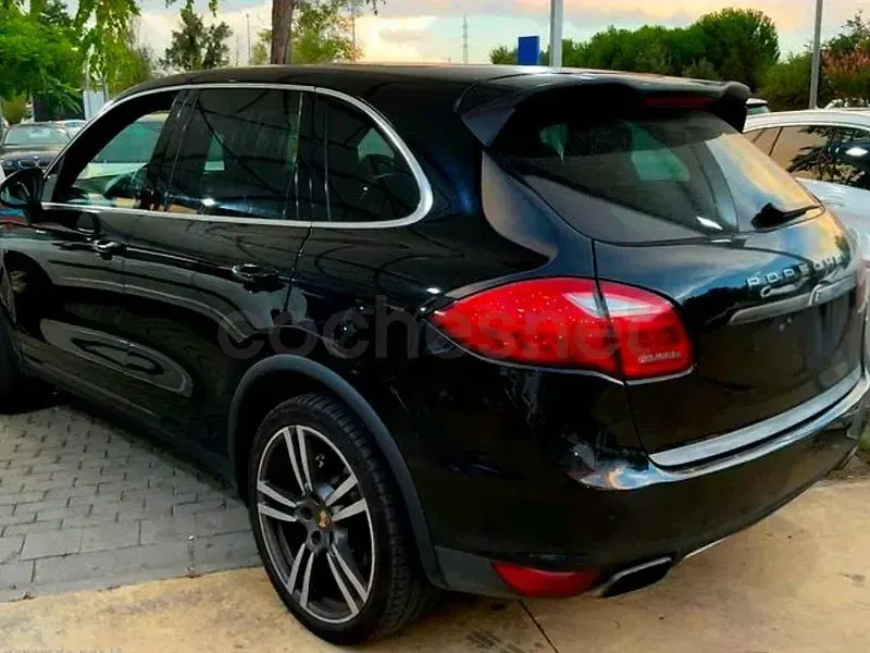 Usado Porsche Cayenne 380 CV (279 kW) 2012 Negro SUV