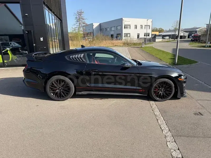 Usado Ford Mustang GT 450 CV (330 kW) 2022 Negro Coupe