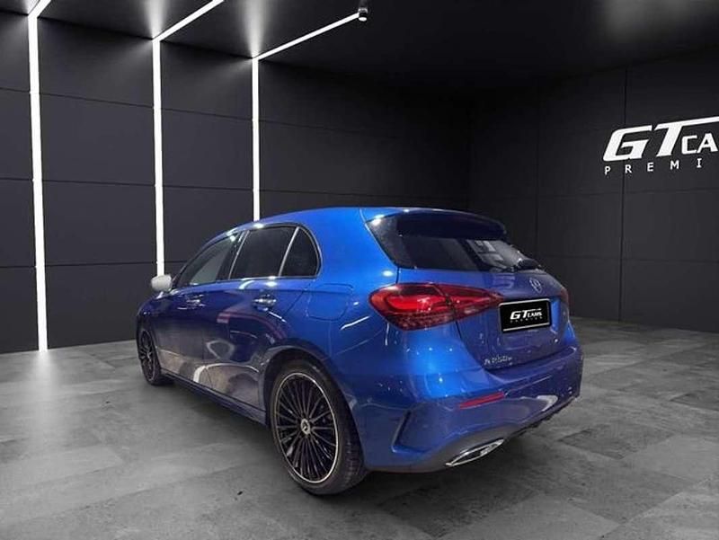 Usado Mercedes A250 AMG 218 CV (160 kW) 2024 Azul Berlina