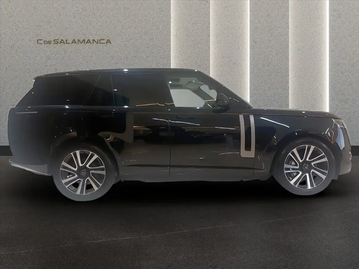 Usado Land Rover Range Rover 459 CV (337 kW) 2025 Negro metalizado SUV