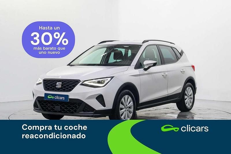 Usado Seat Arona Style 110 CV (80 kW) 2022 Blanco SUV