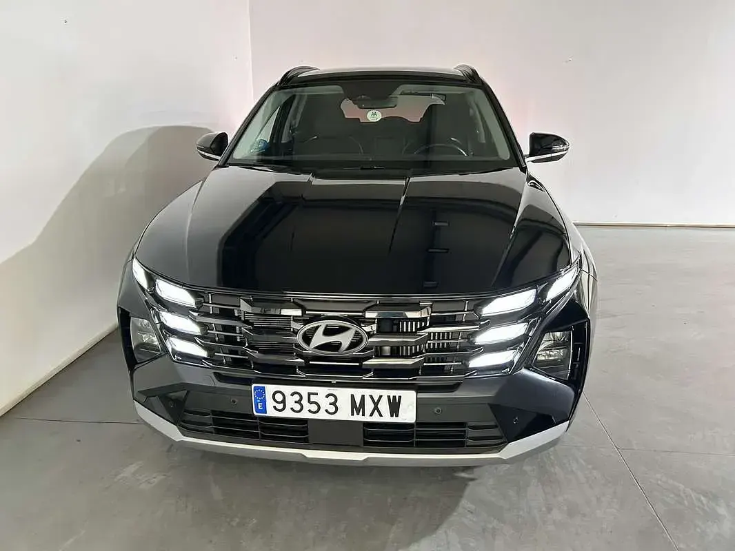Usado Hyundai Tucson 160 CV (117 kW) 2025 Negro SUV