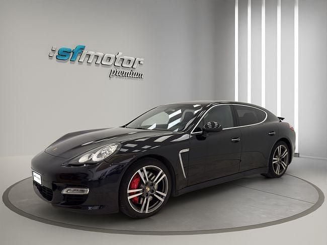 Usado Porsche Panamera Turbo 500 CV (367 kW) 2010 Negro metalizado Berlina