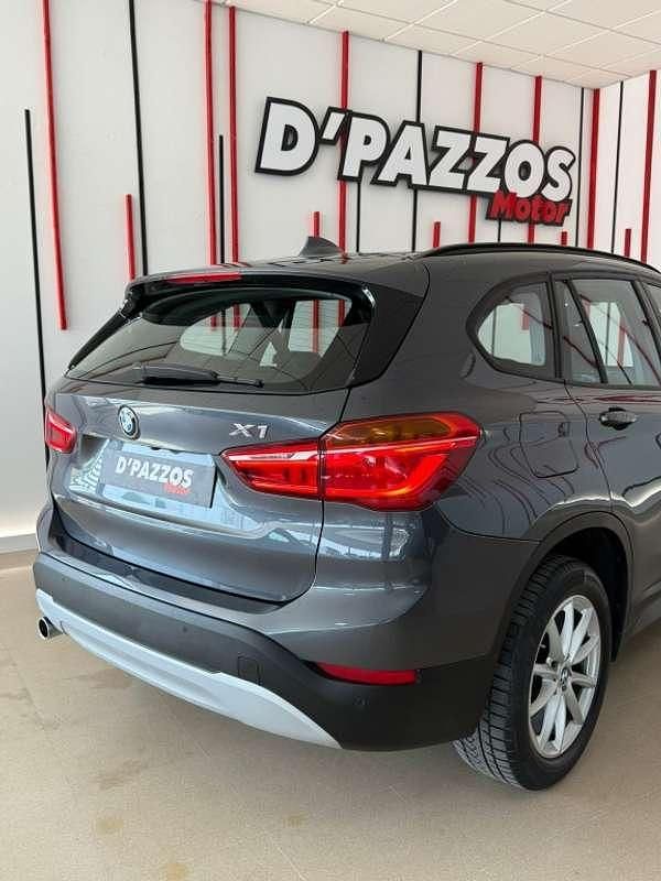 Usado BMW X1 116 CV (85 kW) 2017 Gris SUV