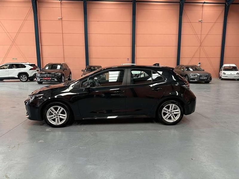 Usado Toyota Corolla Business Edition 184 CV (135 kW) 2022 Negro Berlina