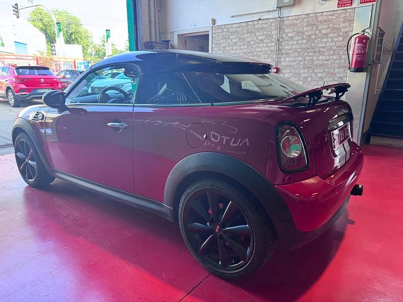 Usado Mini Cooper 122 CV (89 kW) 2012 Rojo Utilitario
